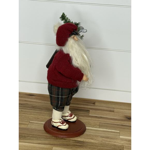 Santa Golfer Figurine with Golf Bag, Dressed In Plaid. 11 Inches Tall. - Picture 4 of 8